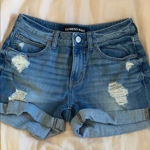 Express denim shorts!